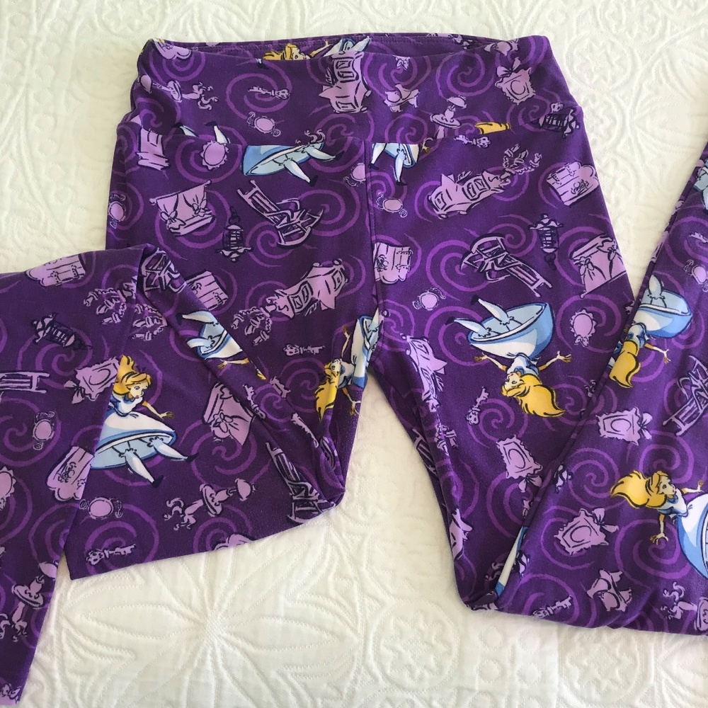 Lularoe Disney Leggings OS Alice in Wonderland